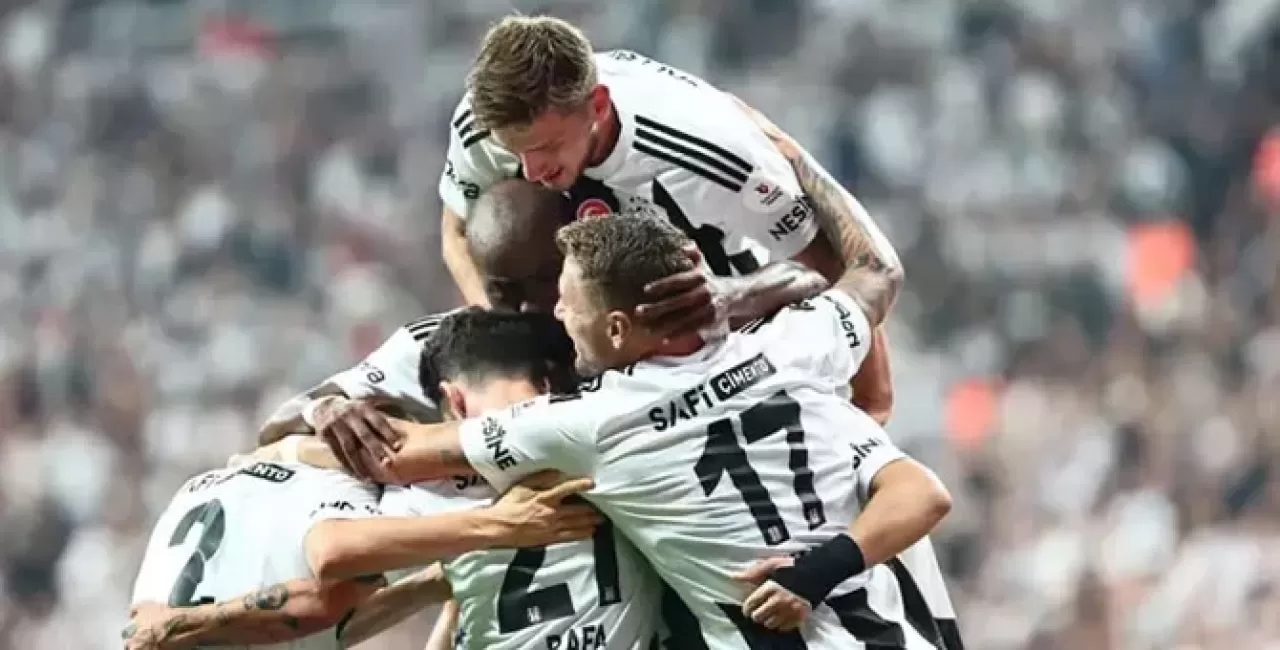 Beşiktaş-Antalyaspor maçı nefes kesti!.. Kartal, liderliğe yükseldi