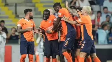 Başakşehir St. Patrick's Athletic'i yendi, gruplara kaldı