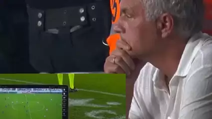 Jose Mourinho'dan Antalyaspor maçında ilginç VAR protestosu!