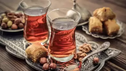 Çay İçme Zamanı: Saat Kaçtan Sonra Çay İçmemeli ve Doğru Çay Tüketimi